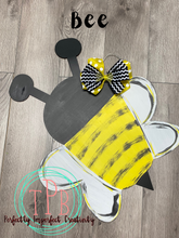 Load image into Gallery viewer, Bee
