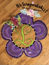 Load image into Gallery viewer, Initial Flower