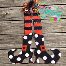 Load image into Gallery viewer, Witch's Feet