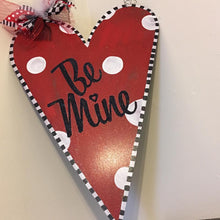 Load image into Gallery viewer, Old Fashioned Heart
